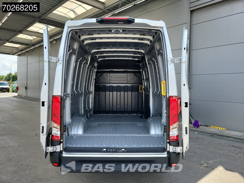 Iveco Daily 35S21 3.0L Automaat L2H2 2025model ACC LED Camera Parkeersensoren L2 3,5t Trekgewicht 12m3 Airco - Furgón: foto 3 Iveco Daily 35S21 3.0L Automaat L2H2 2025model ACC LED Camera Parkeersensoren L2 3,5t Trekgewicht 12m3 Airco - Furgón: foto 3