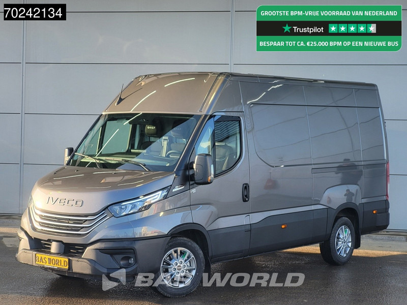 Iveco Daily 35S21 3.0L Automaat L2H2 210PK 2025-Model 3,5t Trekgewicht ACC LED Navi LM-Velgen Camera Euro6 L2 12m3 Airco - Furgón: foto 1 Iveco Daily 35S21 3.0L Automaat L2H2 210PK 2025-Model 3,5t Trekgewicht ACC LED Navi LM-Velgen Camera Euro6 L2 12m3 Airco - Furgón: foto 1