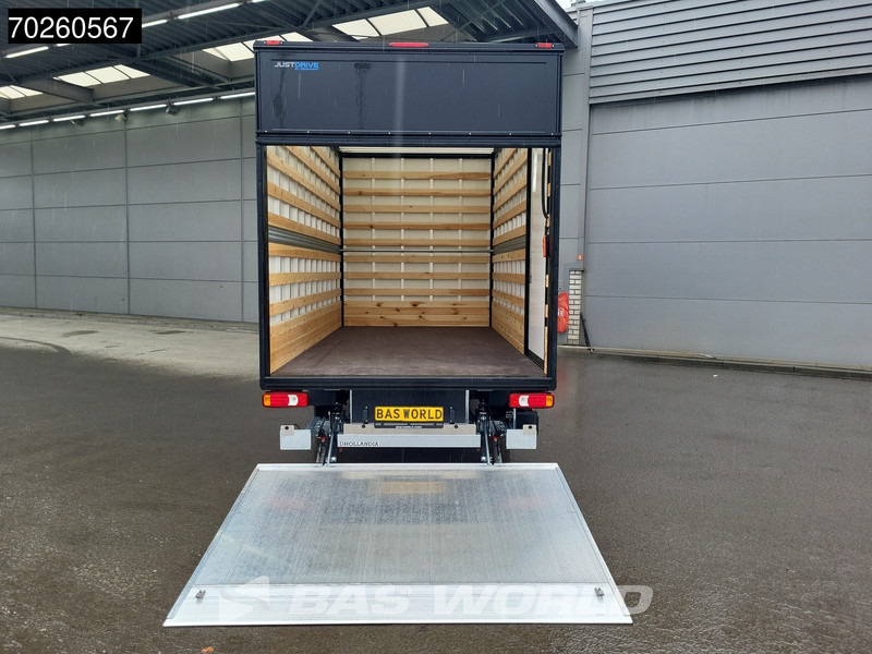 Iveco Daily 35S21 3.0L Automaat Laadklep Zijdeur 210PK 2025-Model Dubbellucht ACC LED CarPlay Lat om Lat D'Hollandia 3,5t Trekvermogen Euro6 - Furgoneta caja cerrada: foto 3 Iveco Daily 35S21 3.0L Automaat Laadklep Zijdeur 210PK 2025-Model Dubbellucht ACC LED CarPlay Lat om Lat D'Hollandia 3,5t Trekvermogen Euro6 - Furgoneta caja cerrada: foto 3