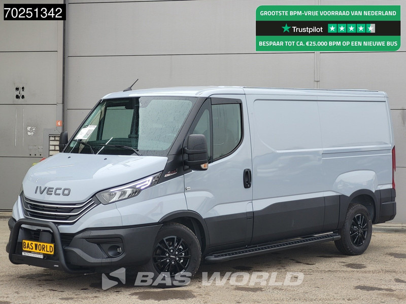 Iveco Daily 35S21 3.0L Black Edition Automaat L2H1 210PK Laag Dak 2025-Model 3,5t Trekhaak ACC Navi LED Camera Parkeersensoren Euro6 L2 8m3 - Furgón: foto 1 Iveco Daily 35S21 3.0L Black Edition Automaat L2H1 210PK Laag Dak 2025-Model 3,5t Trekhaak ACC Navi LED Camera Parkeersensoren Euro6 L2 8m3 - Furgón: foto 1