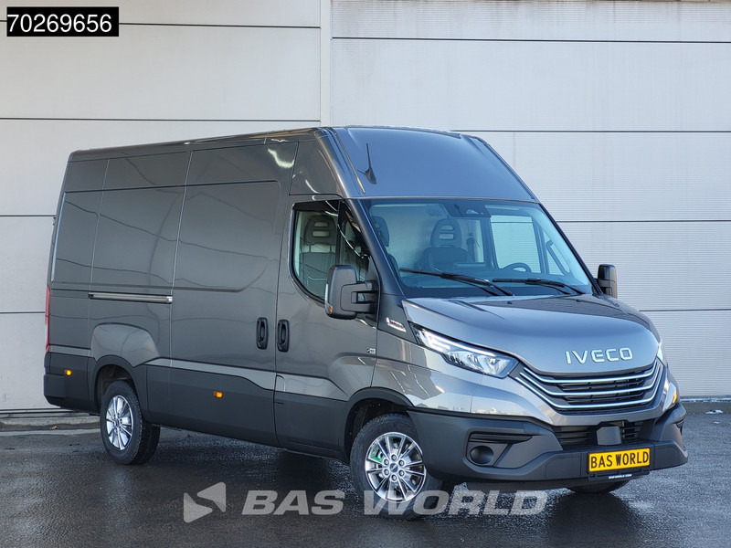 Iveco Daily 35S21 Automaat 2025 model L2H2 Trekhaak Tacho ACC LED CarPlay Velgen Camera 12m3 Airco Trekhaak - Furgón: foto 2 Iveco Daily 35S21 Automaat 2025 model L2H2 Trekhaak Tacho ACC LED CarPlay Velgen Camera 12m3 Airco Trekhaak - Furgón: foto 2
