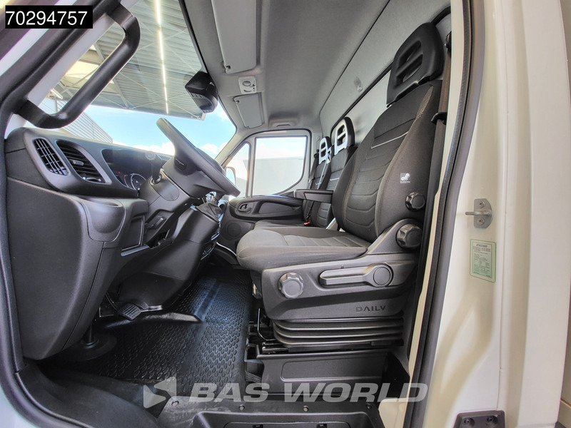 Arrendamiento de Iveco Daily 70C21 210PK Automaat 6m. Laadbak Laadklep Bakwagen Koffer Meubelbak 36m3 Airco Cruise control Iveco Daily 70C21 210PK Automaat 6m. Laadbak Laadklep Bakwagen Koffer Meubelbak 36m3 Airco Cruise control: foto 11