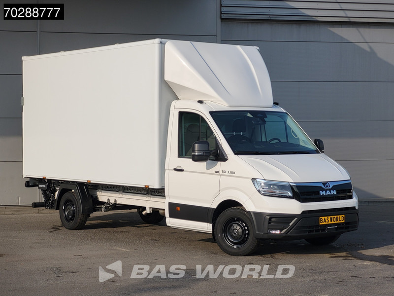 MAN TGE 3.180 Automaat Laadklep Bakwagen 2025 Facelift Navi LED Airco Cruise Euro6 Meubelbak Koffer 21m3 Airco Cruise control - Furgoneta caja cerrada: foto 2 MAN TGE 3.180 Automaat Laadklep Bakwagen 2025 Facelift Navi LED Airco Cruise Euro6 Meubelbak Koffer 21m3 Airco Cruise control - Furgoneta caja cerrada: foto 2