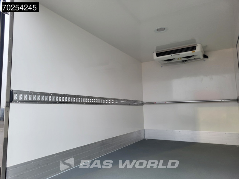 Mercedes-Benz Sprinter 315 CDI Automaat Koelwagen Thermo King V-300max 230V stekker Bakwagen Koel Kühlwagen Airco - Furgoneta frigorifica: foto 5 Mercedes-Benz Sprinter 315 CDI Automaat Koelwagen Thermo King V-300max 230V stekker Bakwagen Koel Kühlwagen Airco - Furgoneta frigorifica: foto 5