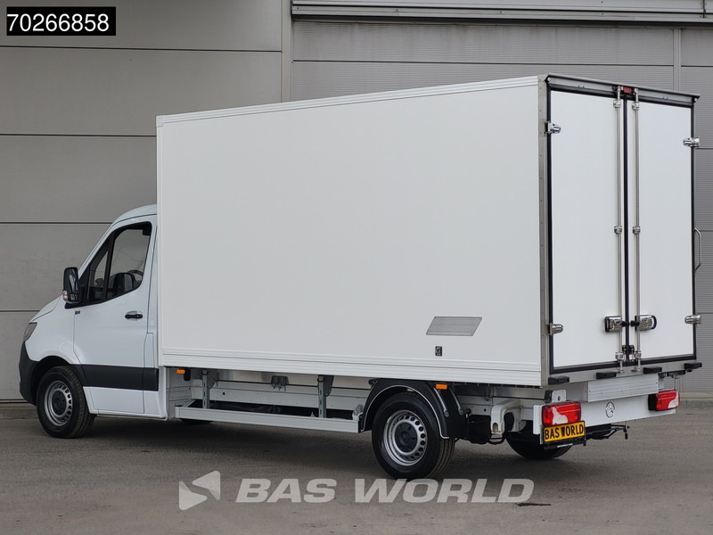 Mercedes-Benz Sprinter 315 CDI Koelwagen Achterdeuren Thermo King C-250 Airco MBUX CarPlay Koel Koeler Kühl Kühler Kühlwagen Kühlkoffer 17m3 Airco - Furgoneta frigorifica: foto 2 Mercedes-Benz Sprinter 315 CDI Koelwagen Achterdeuren Thermo King C-250 Airco MBUX CarPlay Koel Koeler Kühl Kühler Kühlwagen Kühlkoffer 17m3 Airco - Furgoneta frigorifica: foto 2