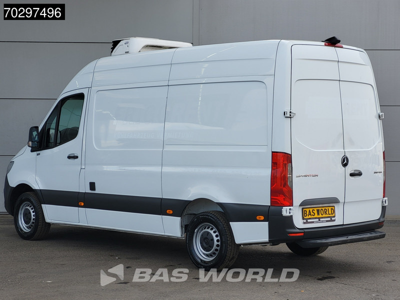 Mercedes-Benz Sprinter 316 CDI Koelwagen L2H2 Carrier 350 230v-stekker Airco Cruise Camera Euro6 Koel Koeler Kühl Kühler Kühlwagen Airco Cruise control - Furgoneta frigorifica: foto 2 Mercedes-Benz Sprinter 316 CDI Koelwagen L2H2 Carrier 350 230v-stekker Airco Cruise Camera Euro6 Koel Koeler Kühl Kühler Kühlwagen Airco Cruise control - Furgoneta frigorifica: foto 2