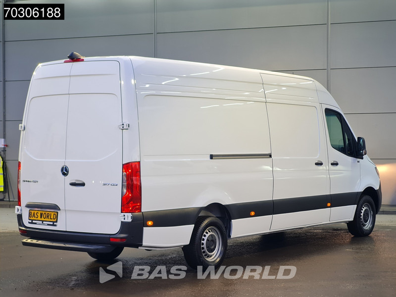 Mercedes-Benz Sprinter 317 CDI Automaat 2025 Model L3H2 Airco Cruise Camera Parkeersensoren 10inch MBUX CarPlay Euro6 L3 Airco Cruise control - Furgón: foto 5 Mercedes-Benz Sprinter 317 CDI Automaat 2025 Model L3H2 Airco Cruise Camera Parkeersensoren 10inch MBUX CarPlay Euro6 L3 Airco Cruise control - Furgón: foto 5