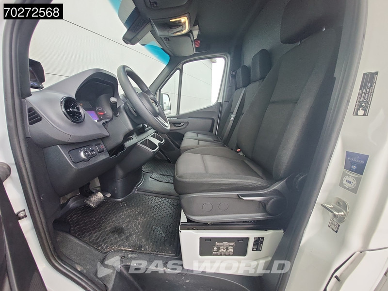 Furgoneta caja cerrada Mercedes-Benz Sprinter 317 CDI Automaat Bakwagen Laadklep Camera Airco Koffer Meubelbak 20m3 Airco: foto 10