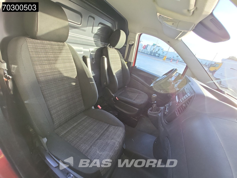 Furgoneta pequeña Mercedes-Benz Vito 114 L3H1 Trekhaak Navi Airco Cruise Camera Parkeersensoren v+a Werkplaatsinrichting APK 06-2026 Euro6 L3 Long Airco Trekhaak Cru: foto 15