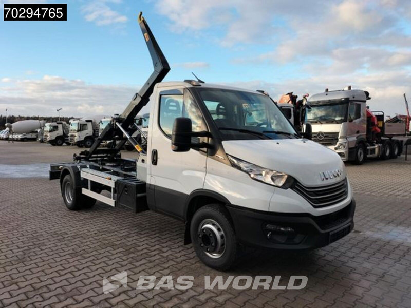Iveco Daily 70C18 5 Tonnes Hooklift Euro 6 A/C - Furgoneta basculante: foto 3 Iveco Daily 70C18 5 Tonnes Hooklift Euro 6 A/C - Furgoneta basculante: foto 3