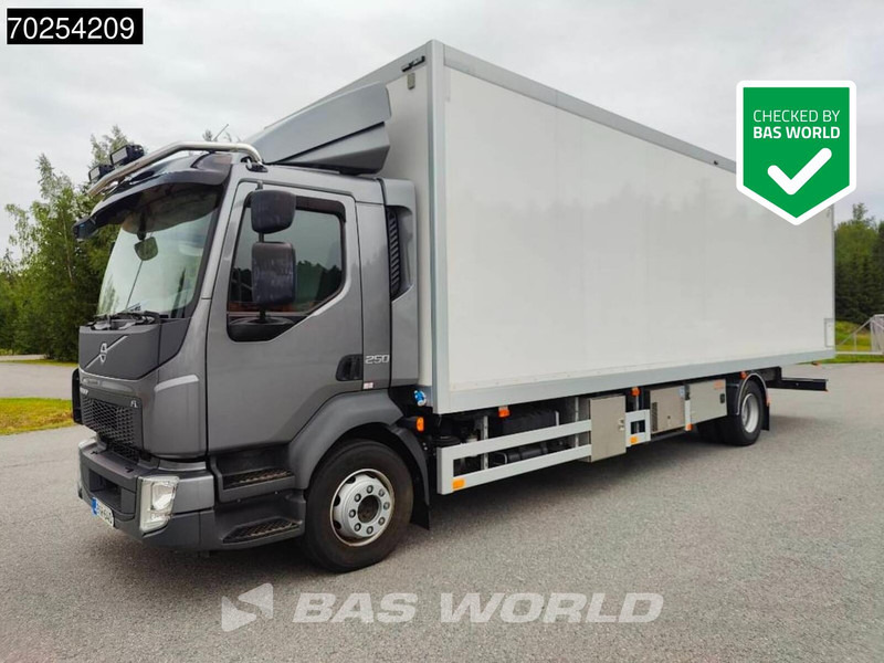 Volvo FL 250 4X2 Like NEW! Exhibition truck EURO 6 - Camión caja cerrada: foto 1 Volvo FL 250 4X2 Like NEW! Exhibition truck EURO 6 - Camión caja cerrada: foto 1
