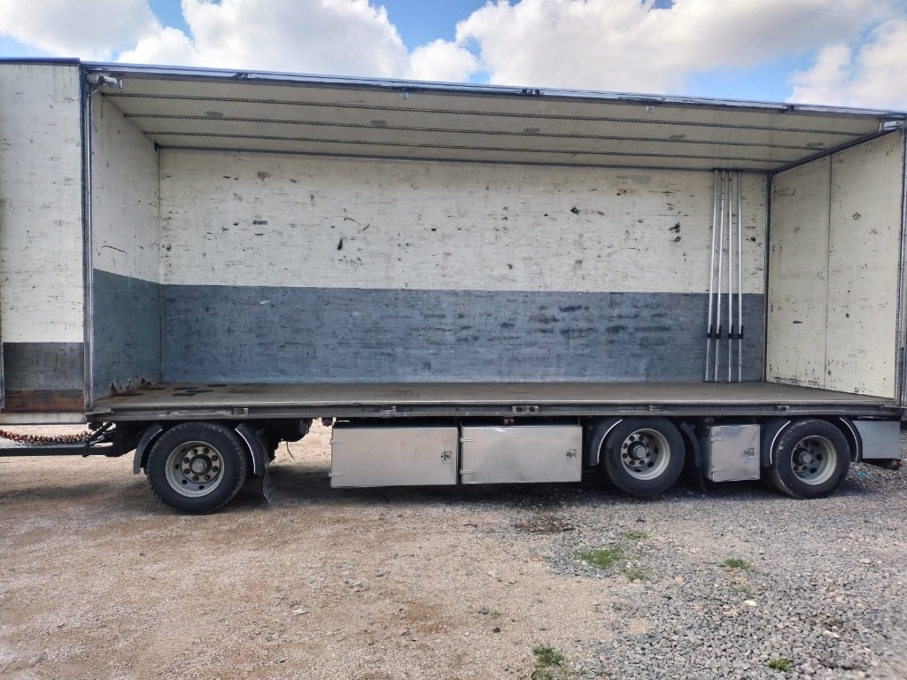 Floor 20 palet - Remolque caja cerrada: foto 4 Floor 20 palet - Remolque caja cerrada: foto 4