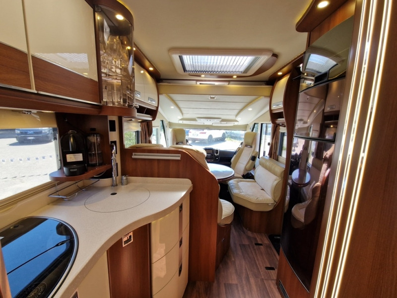 Autocaravana integral Carthago E-Line 51 QB: foto 11 Autocaravana integral Carthago E-Line 51 QB: foto 11