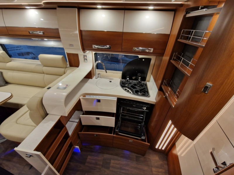 Autocaravana integral nuevo Carthago Liner For Two I 53: foto 15 Autocaravana integral nuevo Carthago Liner For Two I 53: foto 15