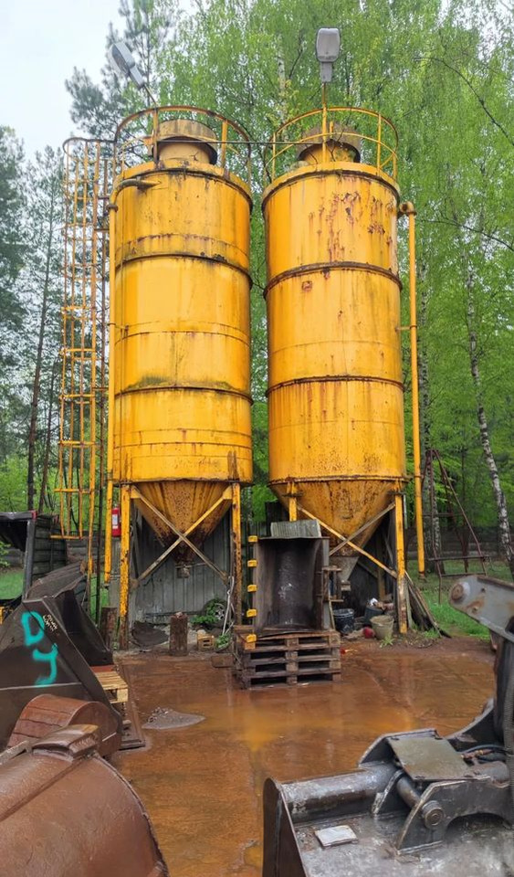 Silos na cement zboże trociny pasze 30 ton - Almacenamiento: foto 1 Silos na cement zboże trociny pasze 30 ton - Almacenamiento: foto 1