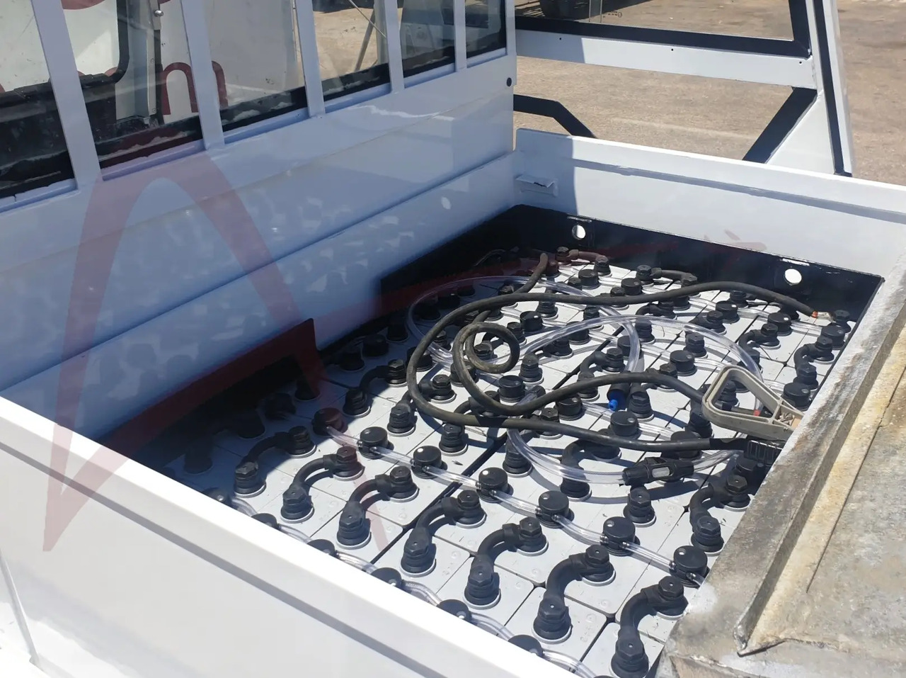 CHARLATTE T135 AC - Tractor de equipaje: foto 5 CHARLATTE T135 AC - Tractor de equipaje: foto 5