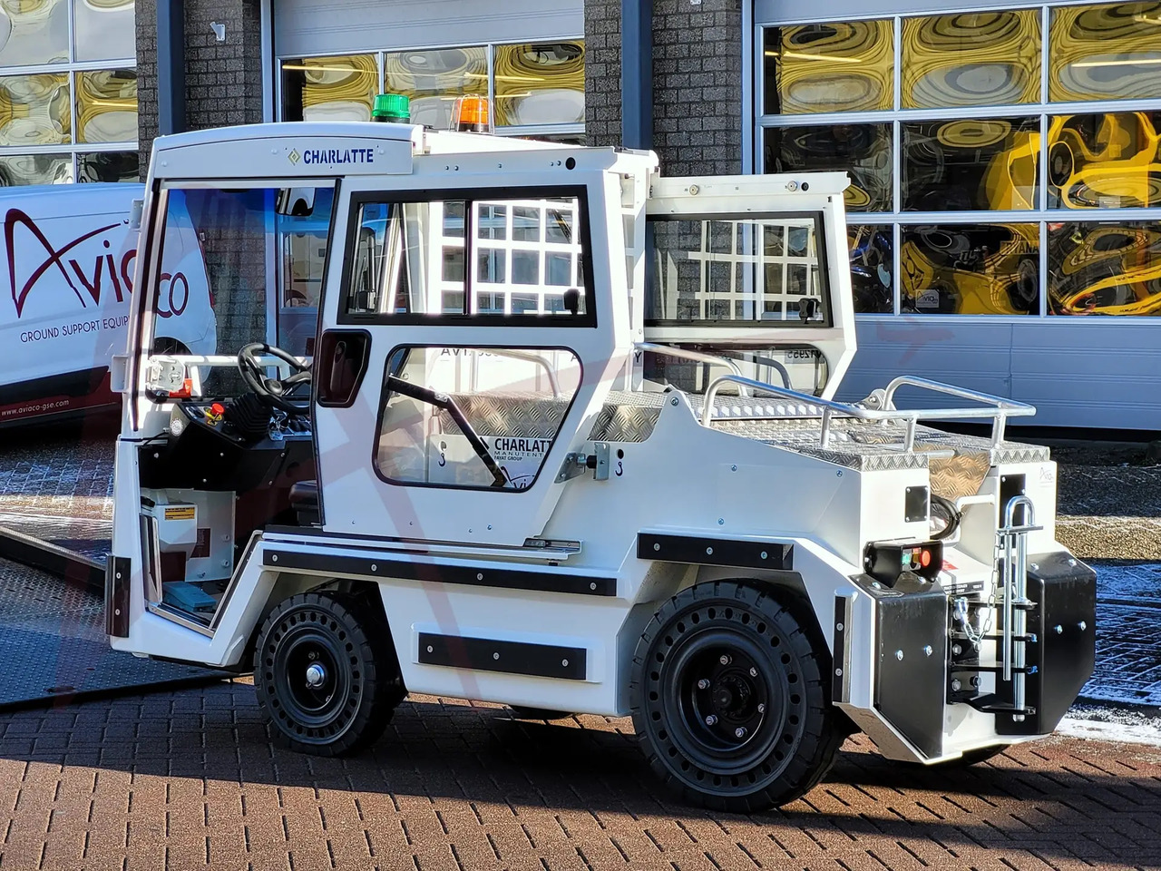 CHARLATTE T135 EVO - Tractor de equipaje: foto 3 CHARLATTE T135 EVO - Tractor de equipaje: foto 3