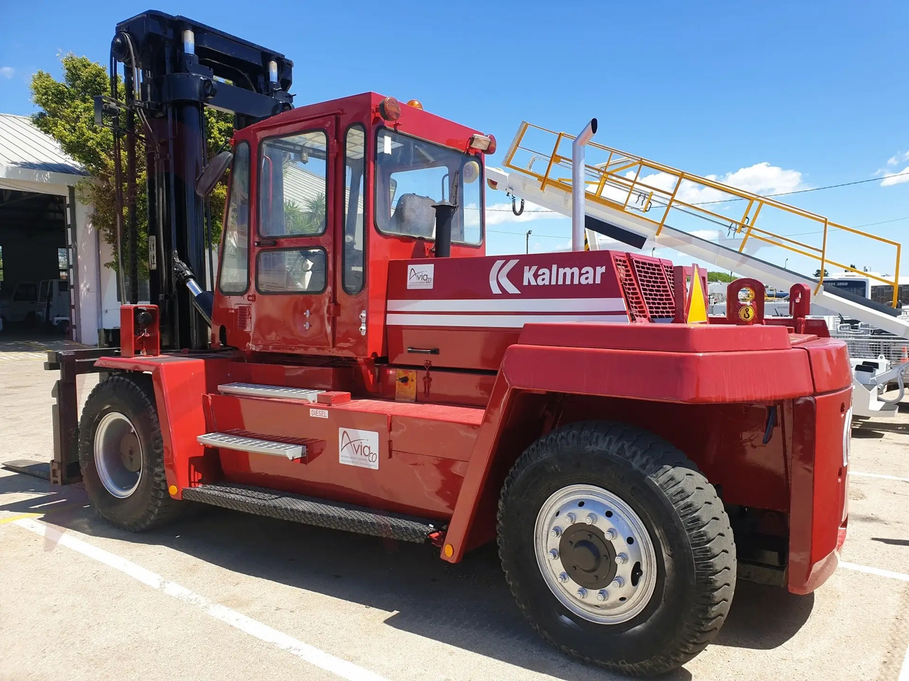 KALMAR DC16-900 - Carretilla elevadora diésel: foto 1 KALMAR DC16-900 - Carretilla elevadora diésel: foto 1