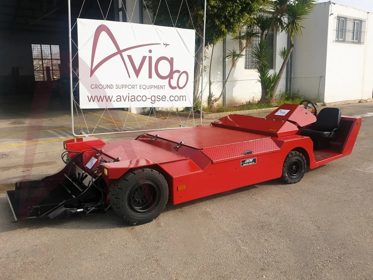 LEKTRO AP8850SDA-EZ - Remolcador de aviones: foto 1 LEKTRO AP8850SDA-EZ - Remolcador de aviones: foto 1