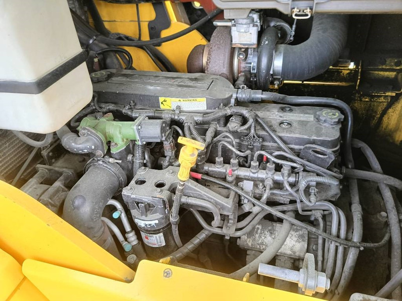 Carretilla elevadora diésel Hyundai 160 D-9 heftruck forklift stapler 16 ton CE: foto 18 Carretilla elevadora diésel Hyundai 160 D-9 heftruck forklift stapler 16 ton CE: foto 18