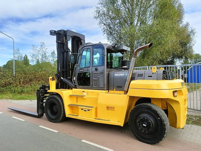 Carretilla elevadora diésel Hyundai 160 D-9 heftruck forklift stapler 16 ton CE: foto 5 Carretilla elevadora diésel Hyundai 160 D-9 heftruck forklift stapler 16 ton CE: foto 5