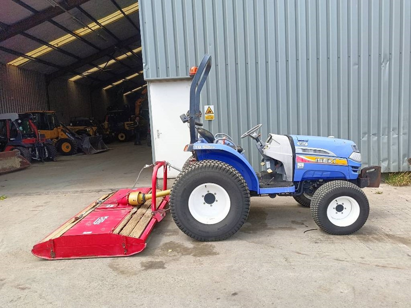 Iseki TG 5390 compacte tractor met maaier votex p12 4x4 - Mini tractor: foto 2 Iseki TG 5390 compacte tractor met maaier votex p12 4x4 - Mini tractor: foto 2