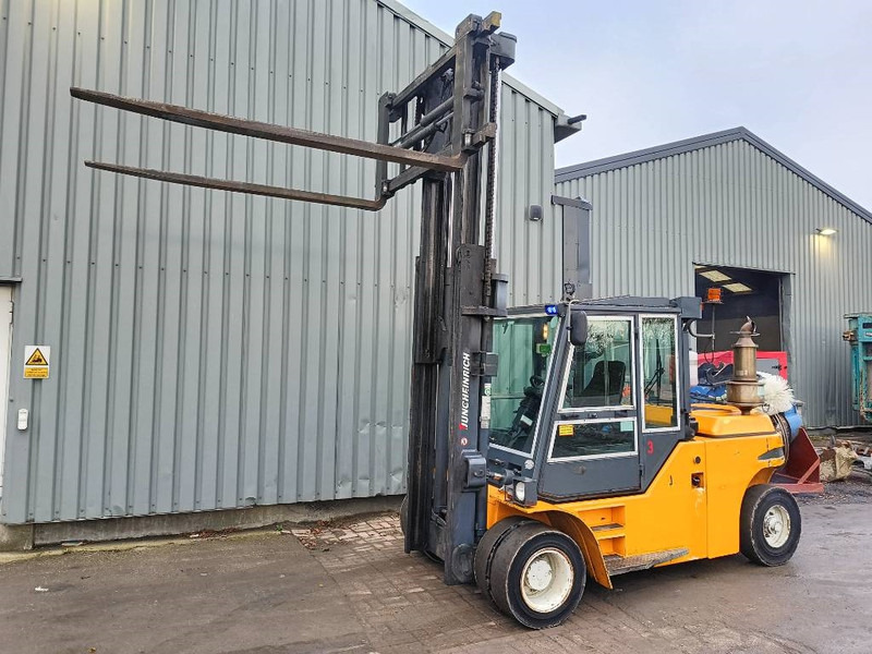 Jungheinrich DFG680 8 ton heftruck forklift stapler - Carretilla elevadora diésel: foto 4 Jungheinrich DFG680 8 ton heftruck forklift stapler - Carretilla elevadora diésel: foto 4