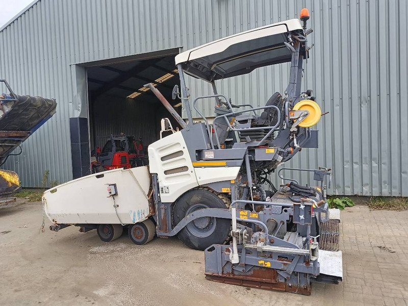 Vögele Super 1303-3i asfalteermachine asphalt paver - Pavimentadora de asfalto: foto 1 Vögele Super 1303-3i asfalteermachine asphalt paver - Pavimentadora de asfalto: foto 1
