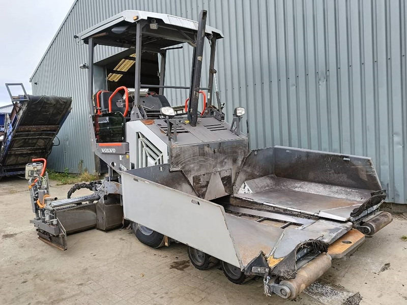 Volvo P 2870 D paver finisher asfaltmachine 2020 - Pavimentadora de asfalto: foto 5 Volvo P 2870 D paver finisher asfaltmachine 2020 - Pavimentadora de asfalto: foto 5