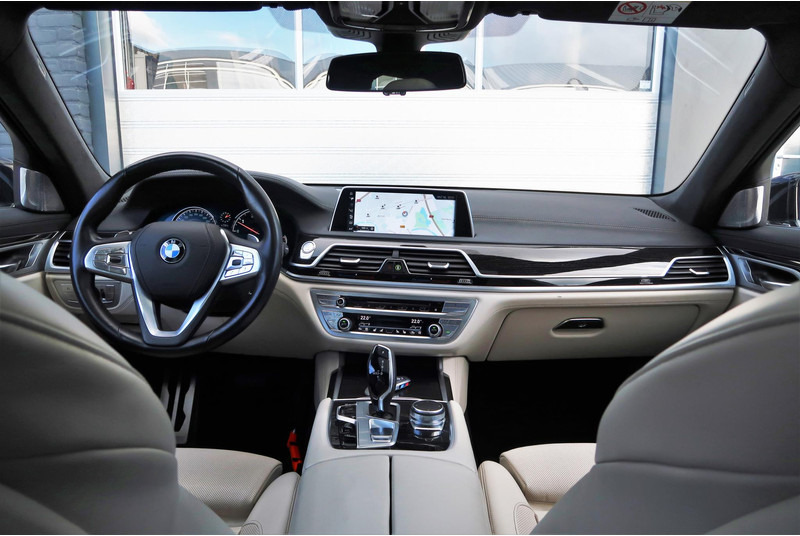 BMW 7 Serie 740Ld xDrive High Executive M-PAKKET/ MASSAGE/ PANO/ DEALER OND/ VOL! - Berlina: foto 2 BMW 7 Serie 740Ld xDrive High Executive M-PAKKET/ MASSAGE/ PANO/ DEALER OND/ VOL! - Berlina: foto 2
