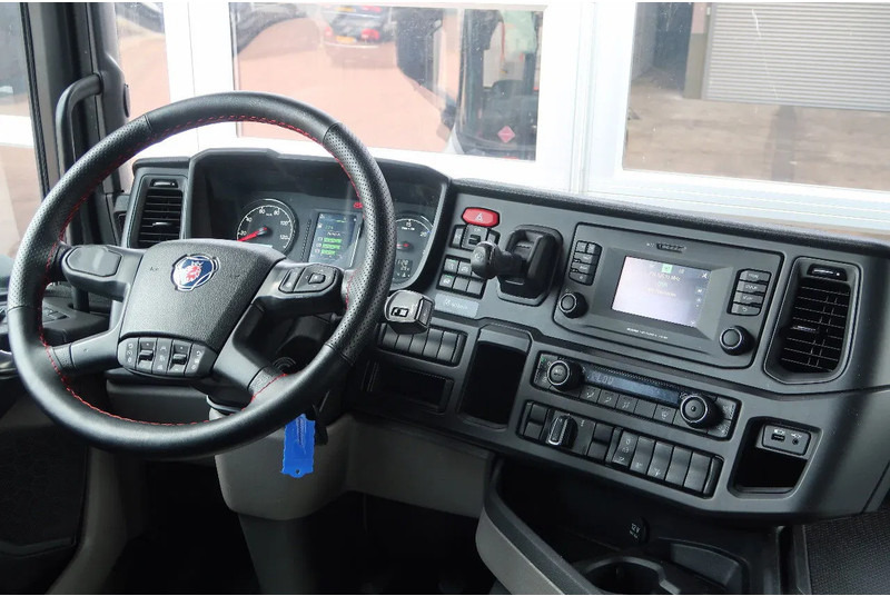 Scania R410 NGS LNG/ RETARDER/ ACC/ 2X TANK/ DIFF LOCK - Cabeza tractora: foto 4 Scania R410 NGS LNG/ RETARDER/ ACC/ 2X TANK/ DIFF LOCK - Cabeza tractora: foto 4