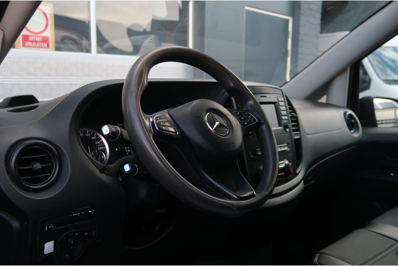 Mercedes-Benz Vito 116 CDI Extra Lang XXL/ AUT/ CAM/ CRUISE/ LEDER/ ETC. - Furgoneta pequeña: foto 2 Mercedes-Benz Vito 116 CDI Extra Lang XXL/ AUT/ CAM/ CRUISE/ LEDER/ ETC. - Furgoneta pequeña: foto 2