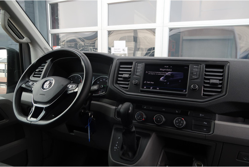 Volkswagen Crafter 35 2.0 TDI L3H2 Highline AUT/ MASS/ ACC/ AIRCO/ LUCHTGEVEERDESTOEL/ LED - Furgón: foto 5 Volkswagen Crafter 35 2.0 TDI L3H2 Highline AUT/ MASS/ ACC/ AIRCO/ LUCHTGEVEERDESTOEL/ LED - Furgón: foto 5