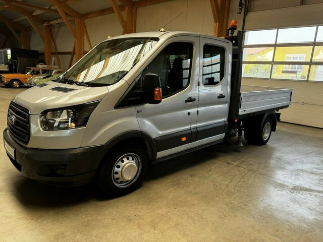 FORD Transit FT 350L Doka TdCI hydr. Fassi Kran... - Coche: foto 2 FORD Transit FT 350L Doka TdCI hydr. Fassi Kran... - Coche: foto 2