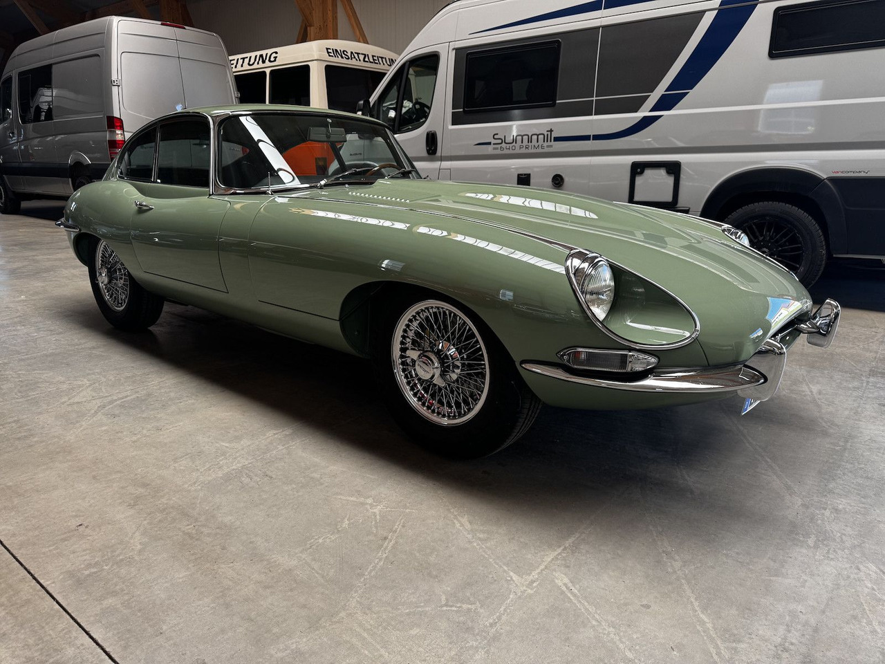 Jaguar E-Type 4.2 Litre Serie 1.5 FHC - Coche: foto 4 Jaguar E-Type 4.2 Litre Serie 1.5 FHC - Coche: foto 4