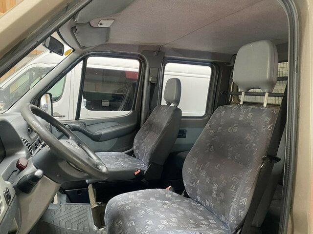 MERCEDES-BENZ Sprinter 313 CDI Doka 4x4 Allrad 1.Hand... - Furgoneta con lona, Furgoneta combi: foto 2 MERCEDES-BENZ Sprinter 313 CDI Doka 4x4 Allrad 1.Hand... - Furgoneta con lona, Furgoneta combi: foto 2