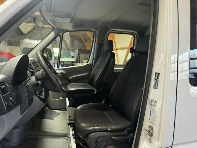 MERCEDES-BENZ Sprinter 316 CDI Doka 4x4 Allrad Plane... - SUV/ Todoterreno: foto 5 MERCEDES-BENZ Sprinter 316 CDI Doka 4x4 Allrad Plane... - SUV/ Todoterreno: foto 5