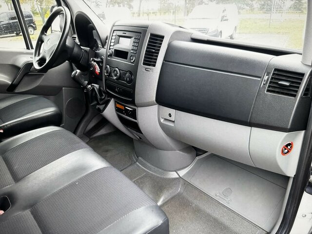 MERCEDES-BENZ Sprinter 316 CDI Pritsche 4x4 Allrad Plane... - Furgoneta caja abierta: foto 4 MERCEDES-BENZ Sprinter 316 CDI Pritsche 4x4 Allrad Plane... - Furgoneta caja abierta: foto 4