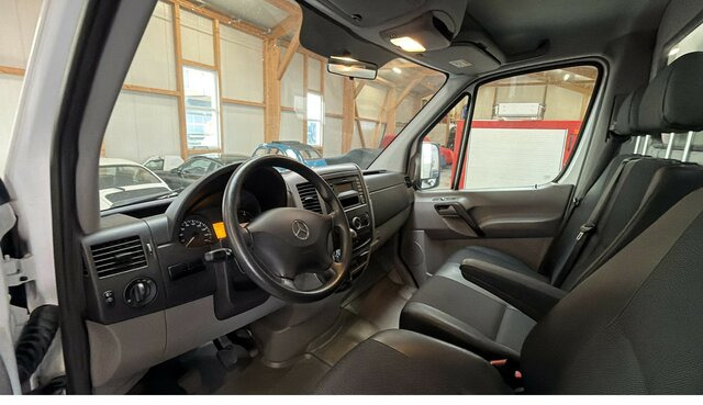 MERCEDES-BENZ Sprinter 316 CDI Pritsche 4x4 Allrad Plane... - Furgoneta caja abierta: foto 4 MERCEDES-BENZ Sprinter 316 CDI Pritsche 4x4 Allrad Plane... - Furgoneta caja abierta: foto 4