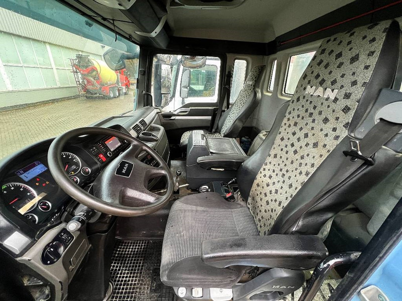 Camión hormigonera MAN TGS 32.400: foto 9