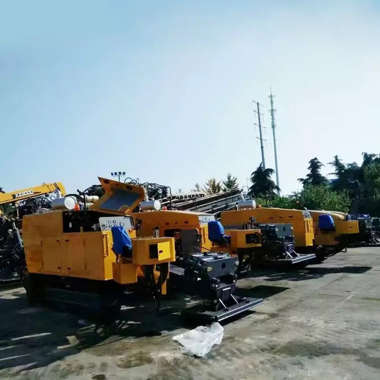 XCMG OEM Manufacturer XZ1350 Used Horizontal Directional Drilling Machine For Sale - Perforadora direccional horizontal: foto 4 XCMG OEM Manufacturer XZ1350 Used Horizontal Directional Drilling Machine For Sale - Perforadora direccional horizontal: foto 4