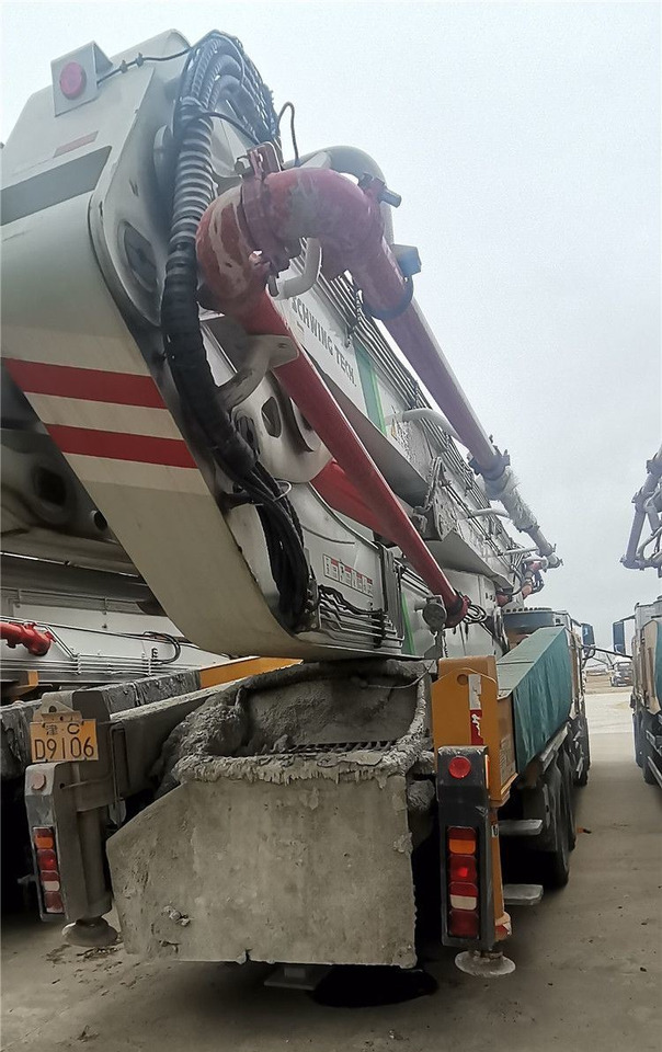 Camión bomba de hormigón XCMG Official 2021 Year Hb62V Construction Machinery 62m Used Concrete Pump Truck for Sale: foto 6