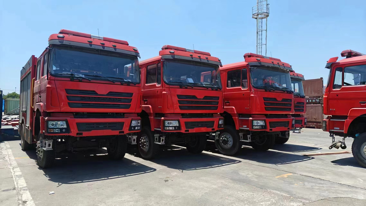 XCMG Official 2024 Year Used Fire Fighting Truck YZR5110 China Water Tank Fire Rescue Truck For Sale - Camión de bomberos: foto 3 XCMG Official 2024 Year Used Fire Fighting Truck YZR5110 China Water Tank Fire Rescue Truck For Sale - Camión de bomberos: foto 3