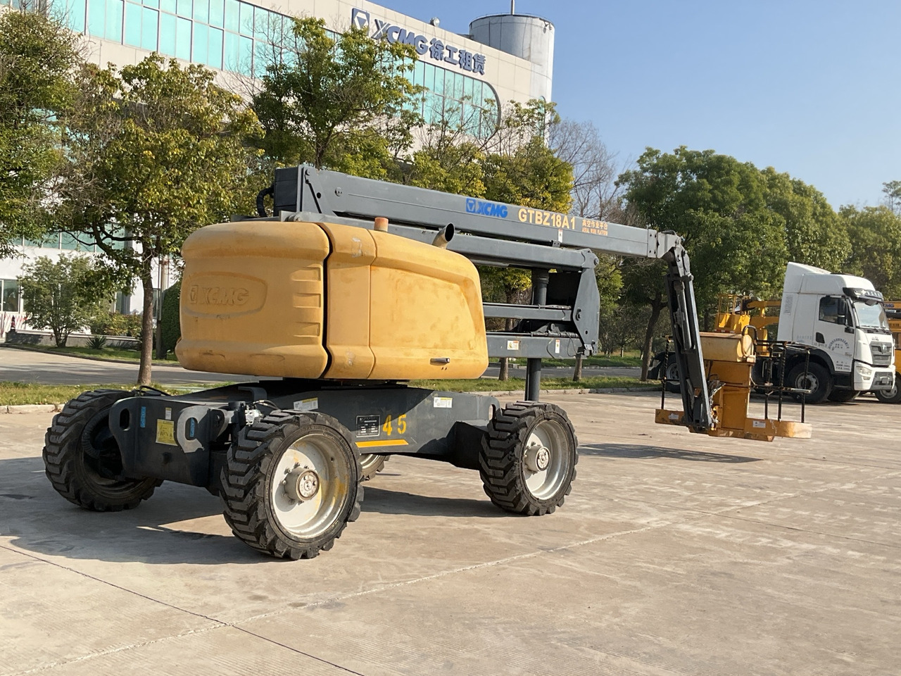 XCMG Official Second Hand Mobile Cherry Picker GTBZ18A1 18m Man Lift Boom Lift Price - Plataforma articulada: foto 2 XCMG Official Second Hand Mobile Cherry Picker GTBZ18A1 18m Man Lift Boom Lift Price - Plataforma articulada: foto 2