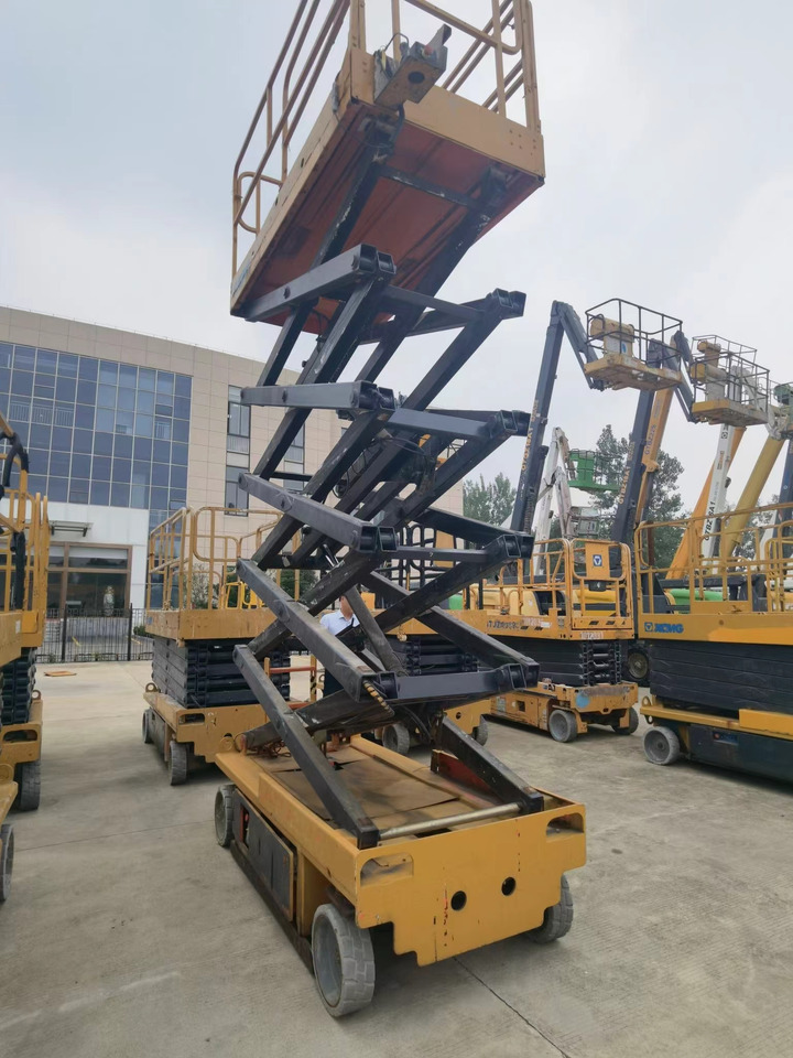 XCMG Official Used Self Propelled Lift GTJZ1012 10m Scissors Lift Platform Price List - Plataforma de tijeras: foto 3 XCMG Official Used Self Propelled Lift GTJZ1012 10m Scissors Lift Platform Price List - Plataforma de tijeras: foto 3