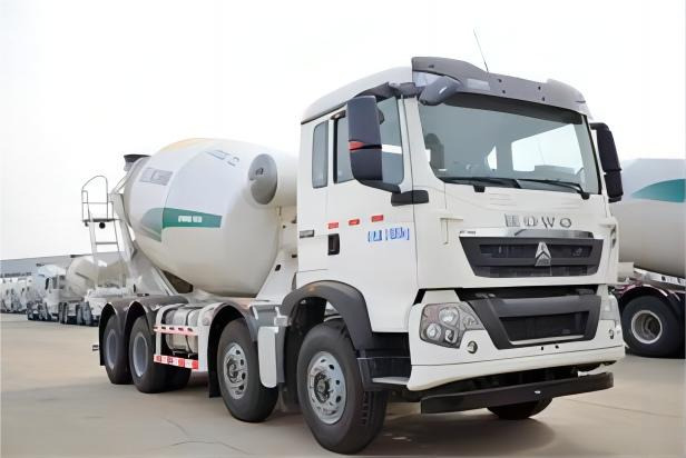 XCMG SCHWING UsedCement Mixing Machine 12m3 Diesel Sand Cement Truck G12V with Best Price - Camión hormigonera: foto 2 XCMG SCHWING UsedCement Mixing Machine 12m3 Diesel Sand Cement Truck G12V with Best Price - Camión hormigonera: foto 2