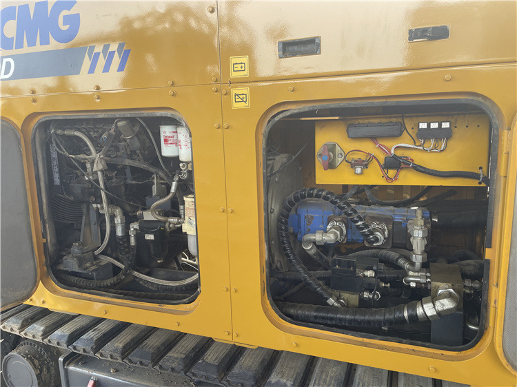 XCMG Second Hand HDD Drill Rigs Xz320d Used Horizontal Directional Drilling Machine for Sale - Perforadora direccional horizontal: foto 4 XCMG Second Hand HDD Drill Rigs Xz320d Used Horizontal Directional Drilling Machine for Sale - Perforadora direccional horizontal: foto 4