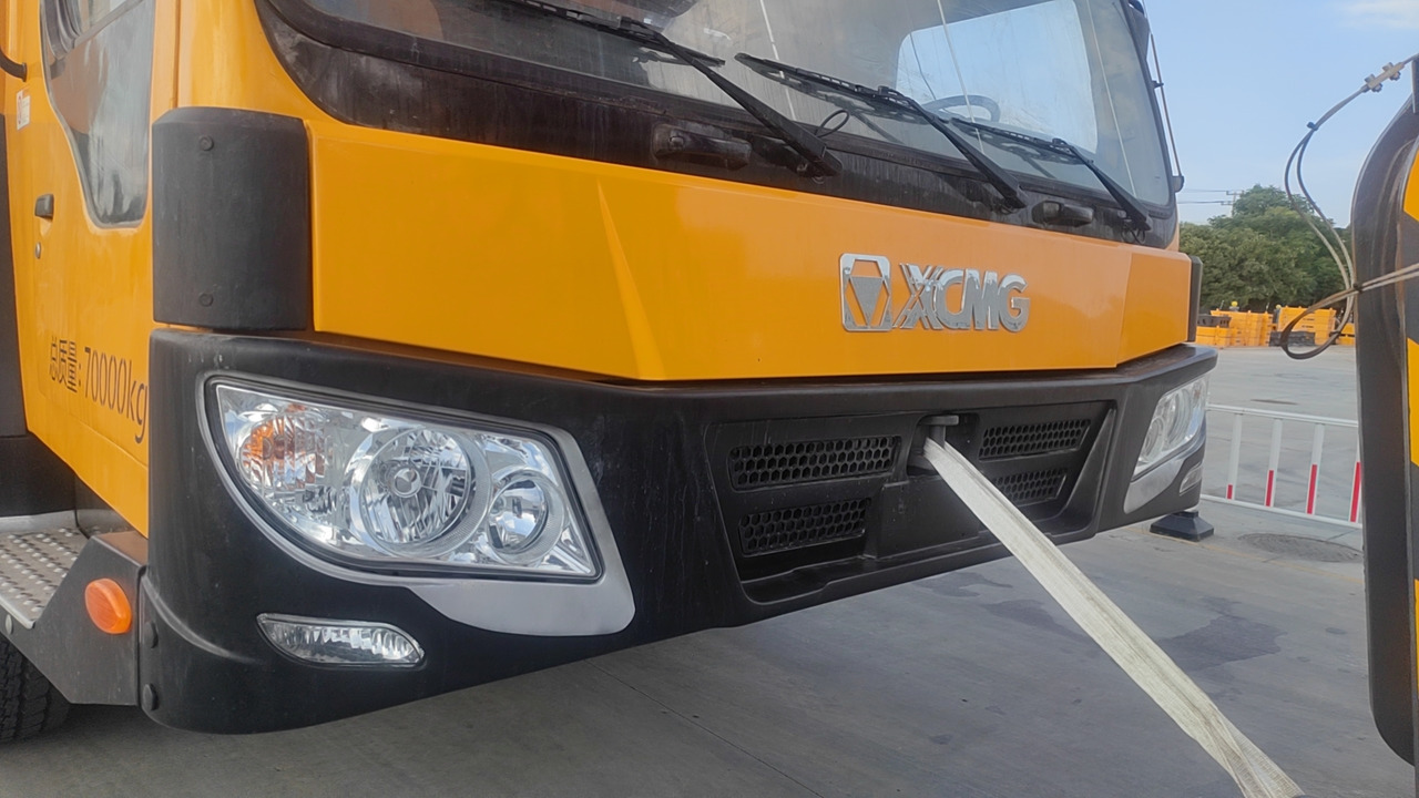 XCMG Truck crane Second Hand mobile hydraulic crane QAY160 Used - Autogrúa: foto 4 XCMG Truck crane Second Hand mobile hydraulic crane QAY160 Used - Autogrúa: foto 4