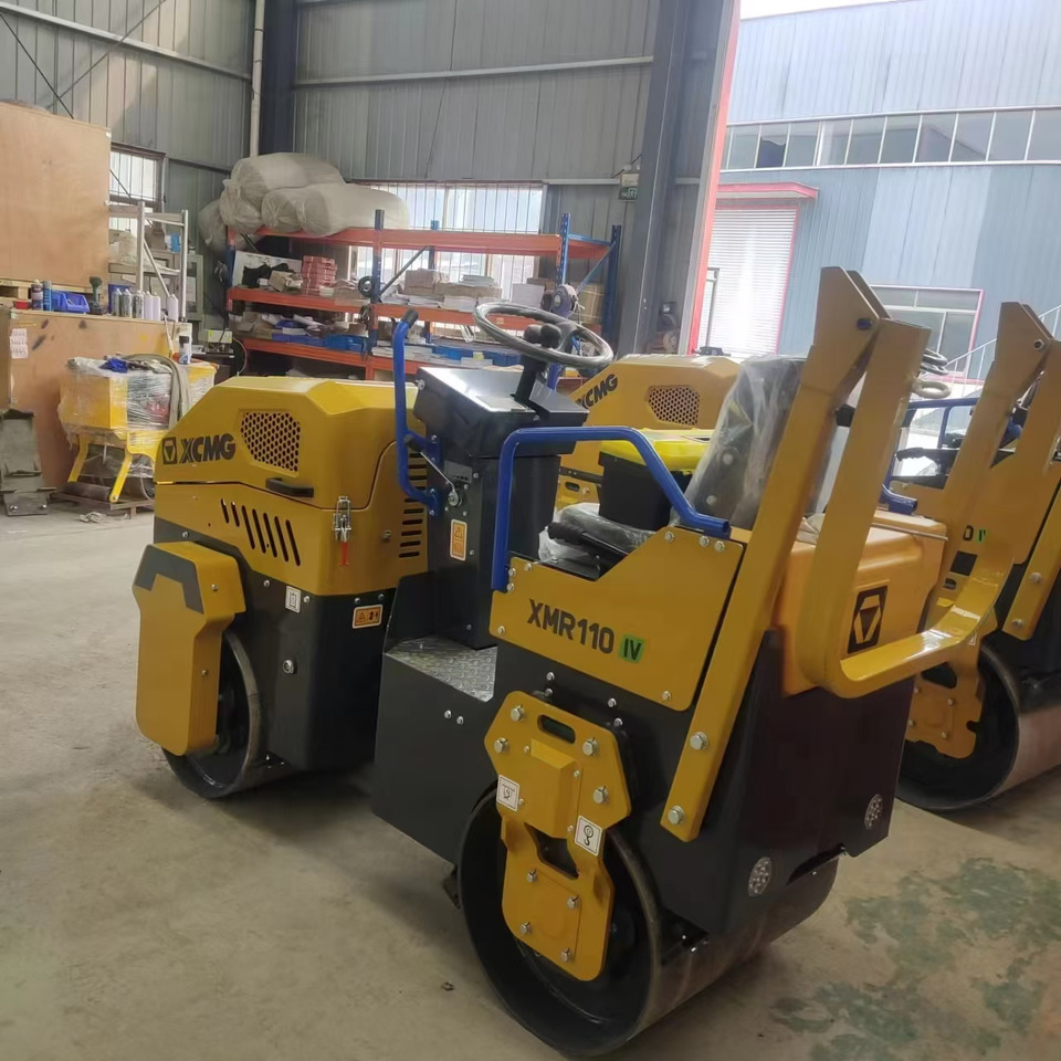 XCMG XMR110 1ton samll road roller hydraulic vibratory compator price - Mini compactadora: foto 3 XCMG XMR110 1ton samll road roller hydraulic vibratory compator price - Mini compactadora: foto 3