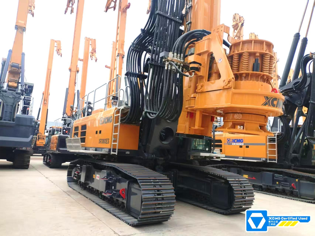 XCMG used XR360ES rotary driling rig Pile Machine - Perforadora: foto 4 XCMG used XR360ES rotary driling rig Pile Machine - Perforadora: foto 4